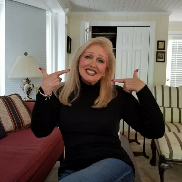 Meet your Posher, Marylee - Picture 2 of 2